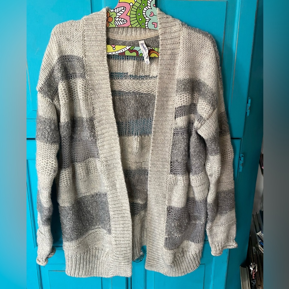 Cardigan Aeropostale Worn Once Neutral Texture Cozy Open Weave Bohemian Style
